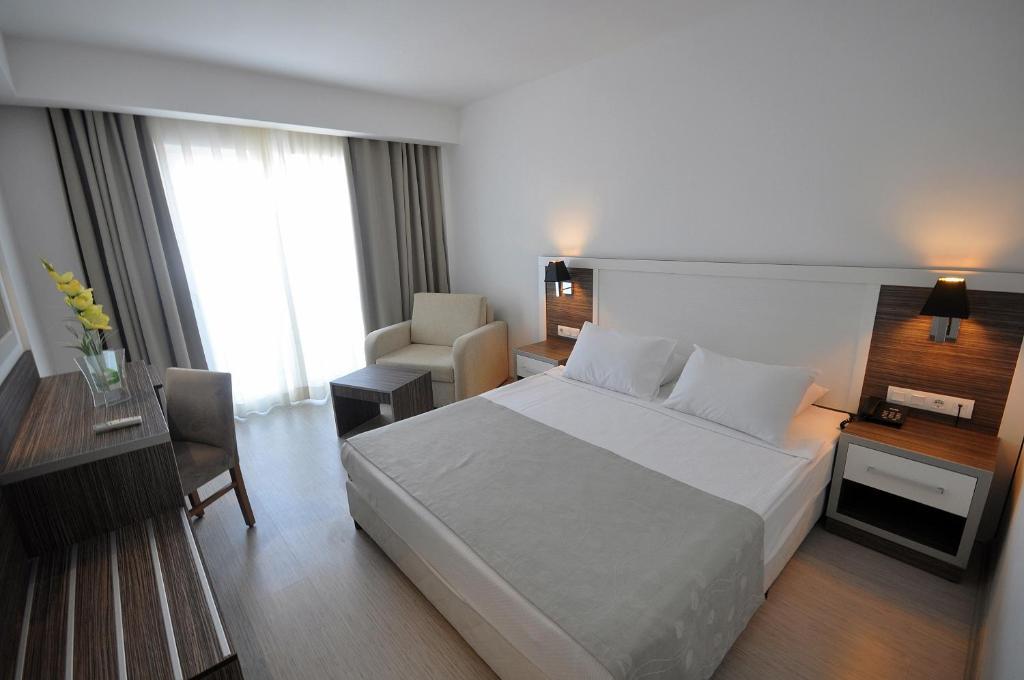 Hotel Club Shark Gümbet